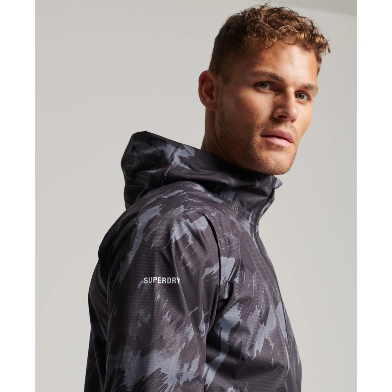Remise 😀 Mode- Lifestyle Homme Superdry Veste Imperméable Superdry GRIS 🧨 2 Remise 😀 Mode- Lifestyle Homme Superdry Veste Imperméable Superdry GRIS 🧨 – Image 2